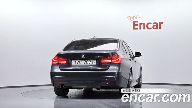BMW 3-Series 320i M Sport