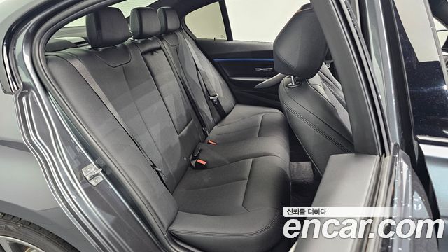 BMW 3-Series 320i M Sport