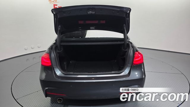 BMW 3-Series 320i M Sport