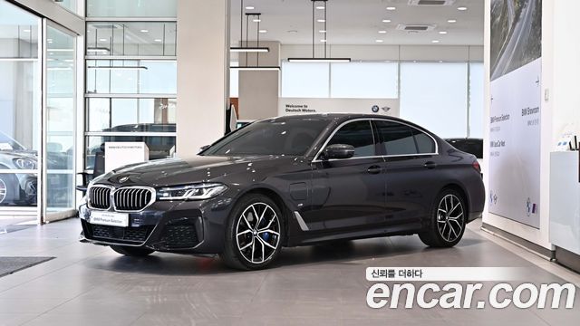 BMW 5-Series 530e M Sport