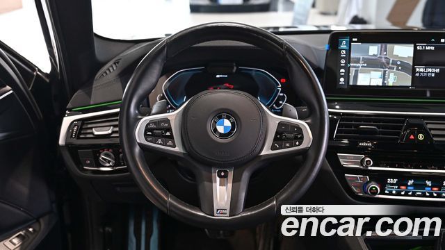 BMW 5-Series 530e M Sport
