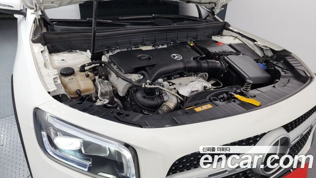 Mercedes-Benz GLB-Class GLB250 4MATIC