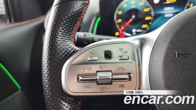 Mercedes-Benz GLB-Class GLB250 4MATIC