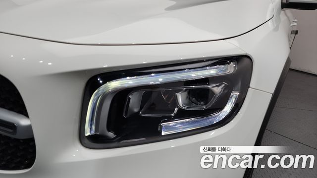 Mercedes-Benz GLB-Class GLB250 4MATIC