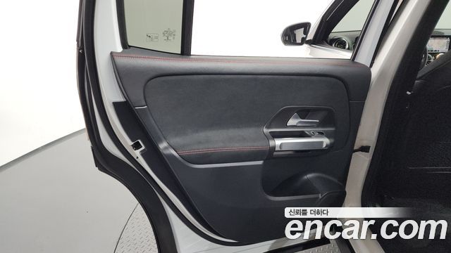 Mercedes-Benz GLB-Class GLB250 4MATIC