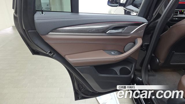 BMW X4 xDrive20i M Sports Pro