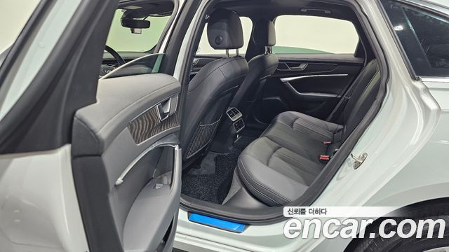 Audi A6 45 TFSI Premium