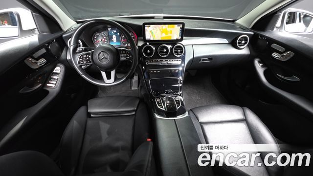 Mercedes-Benz C-Class C200