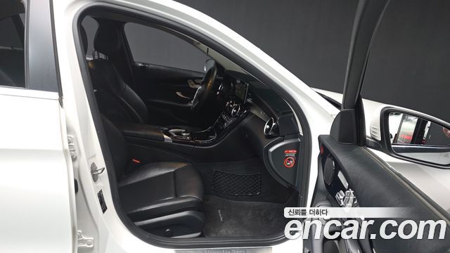 Mercedes-Benz C-Class C200