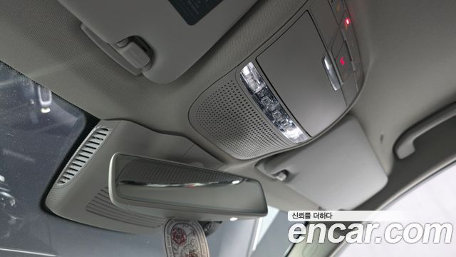 Mercedes-Benz C-Class C200