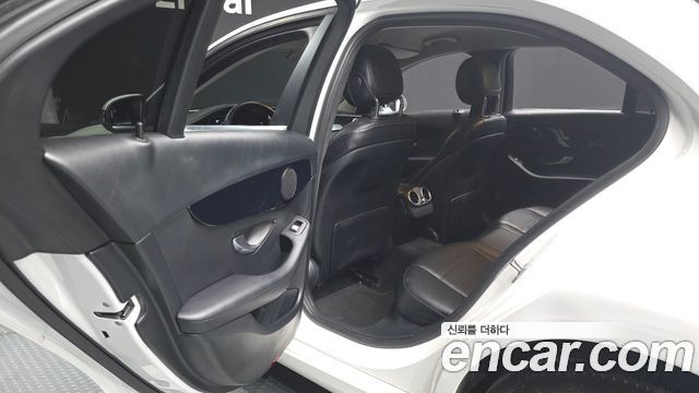 Mercedes-Benz C-Class C200