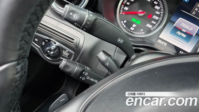 Mercedes-Benz C-Class C200