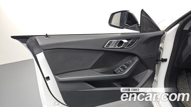 BMW 2-Series 220d Advantage