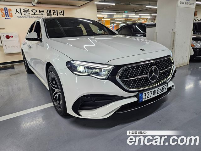 Mercedes-Benz E-Class E300 4MATIC AMG Line