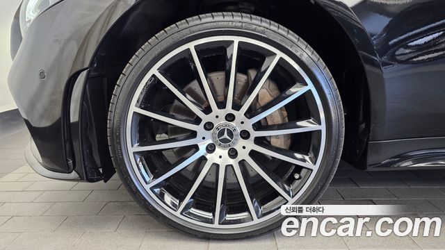 Mercedes-Benz CLS-Class CLS450 4MATIC AMG Line