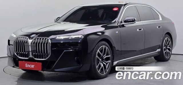 BMW 7-Series 740i sDrive M Sport