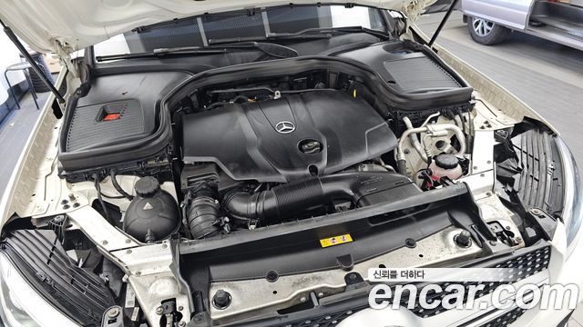 Mercedes-Benz GLC-Class GLC220 d 4MATIC Premium Coupe