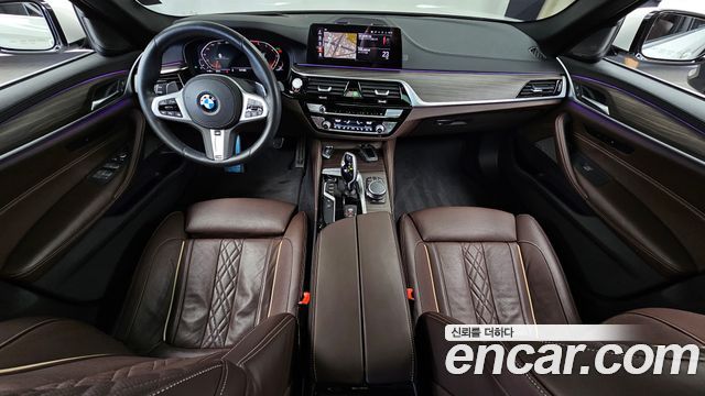 BMW 5-Series 530i xDrive M Sport Package Plus