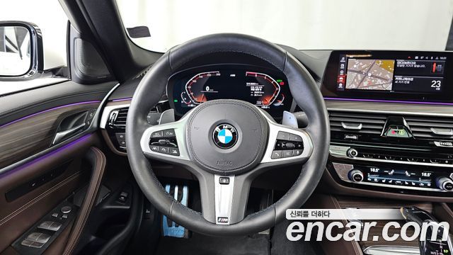 BMW 5-Series 530i xDrive M Sport Package Plus