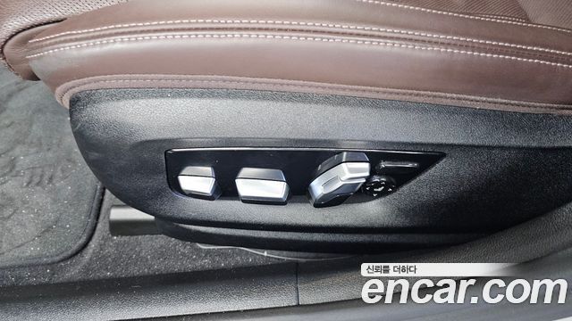 BMW 5-Series 530i xDrive M Sport Package Plus