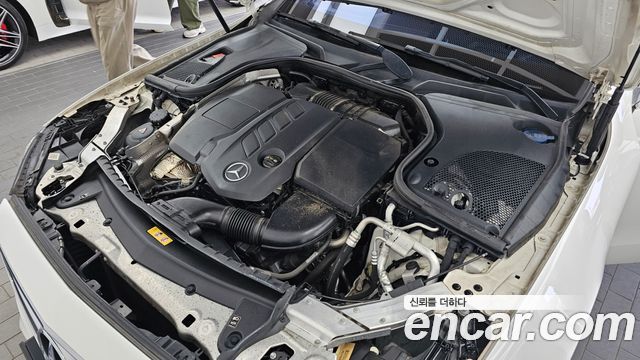 Mercedes-Benz E-Class E220d Coupe