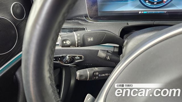 Mercedes-Benz E-Class E220d Coupe