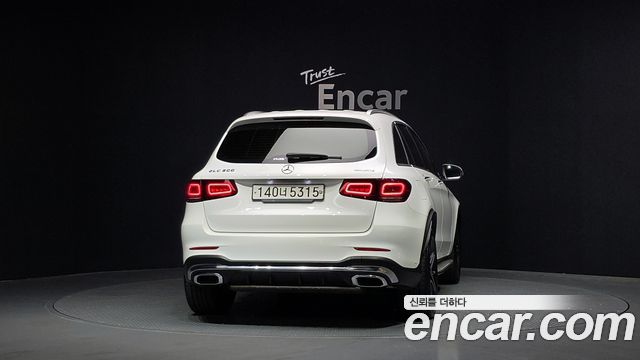 Mercedes-Benz GLC-Class GLC300 4MATIC Premium