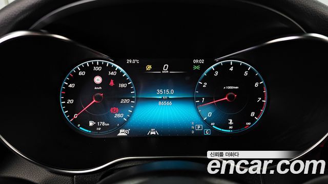 Mercedes-Benz GLC-Class GLC300 4MATIC Premium