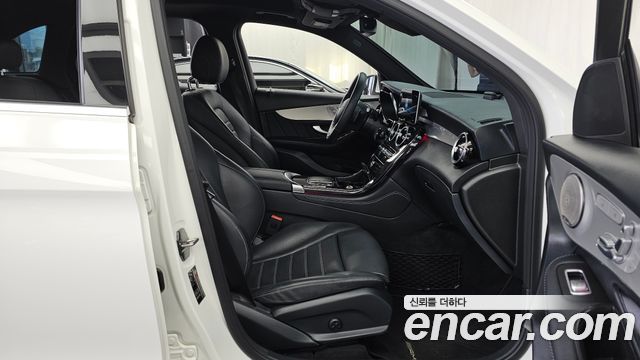 Mercedes-Benz GLC-Class GLC300 4MATIC Premium