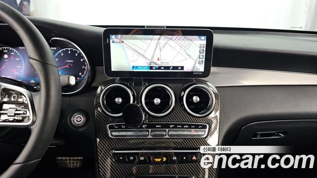 Mercedes-Benz GLC-Class GLC300 4MATIC Premium