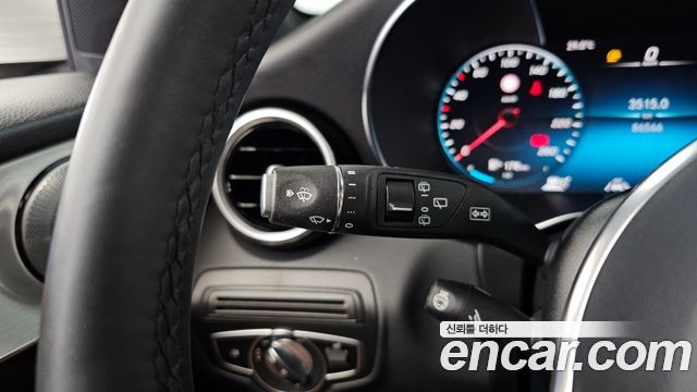 Mercedes-Benz GLC-Class GLC300 4MATIC Premium