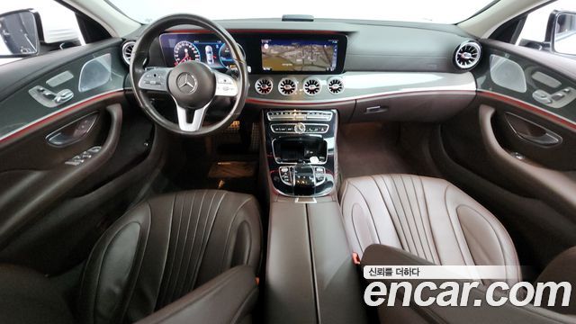 Mercedes-Benz CLS-Class CLS300d AMG Line