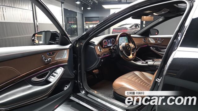 Mercedes-Benz S-Class S560L 4MATIC