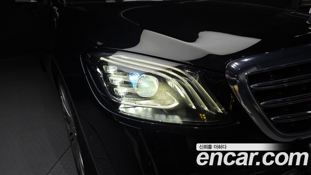 Mercedes-Benz S-Class S560L 4MATIC