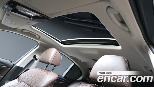 BMW 5-Series 530i xDrive Luxury