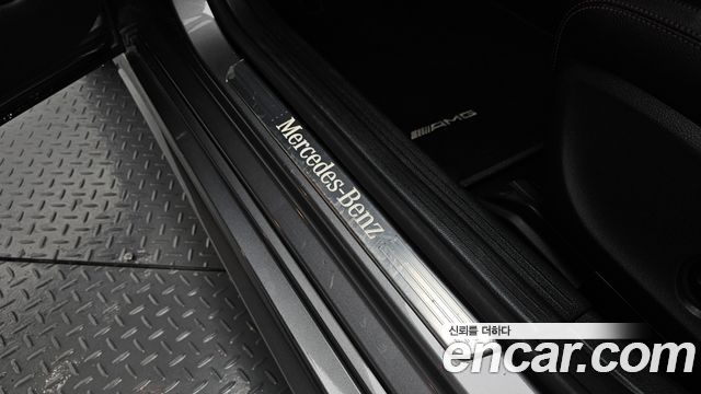 Mercedes-Benz CLA-Class CLA220 AMG Line