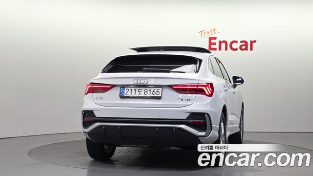 Audi Q3 35 TDI Premium Sportback