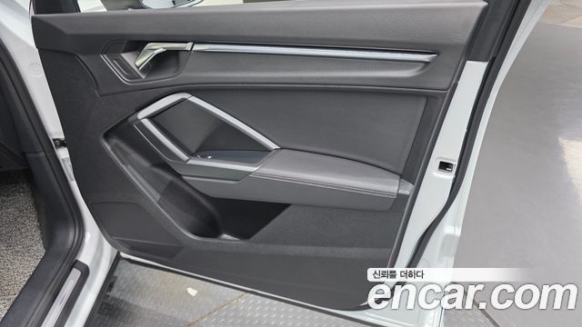 Audi Q3 35 TDI Premium Sportback