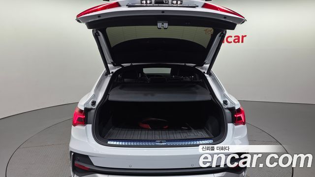Audi Q3 35 TDI Premium Sportback