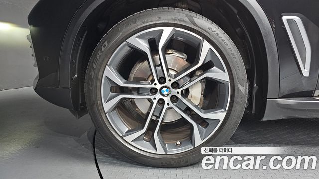 BMW X5 xDrive 40i xLine