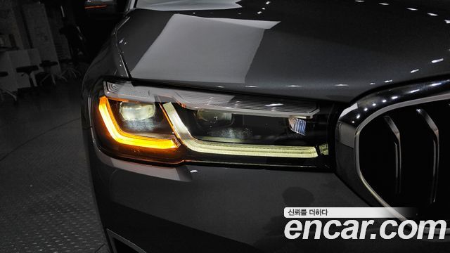 BMW 5-Series 530i xDrive Luxury
