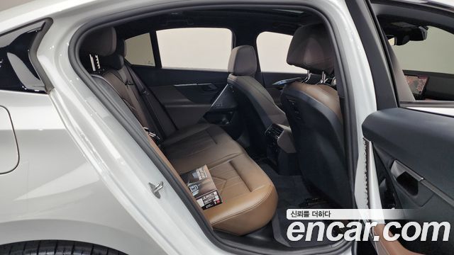 BMW 5-Series 520i Special Edition