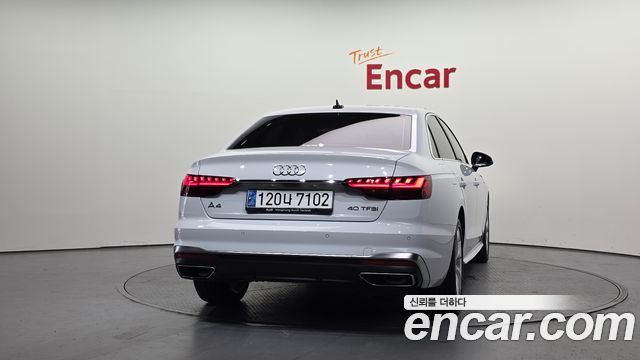 Audi A4 40 TFSI Premium