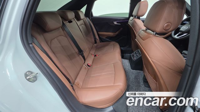 Audi A4 40 TFSI Premium