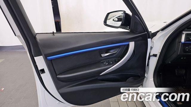 BMW 3-Series 320d M Sport