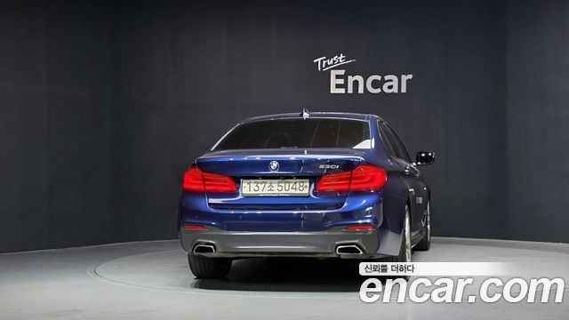 BMW 5-Series 530i M Sport Package Plus
