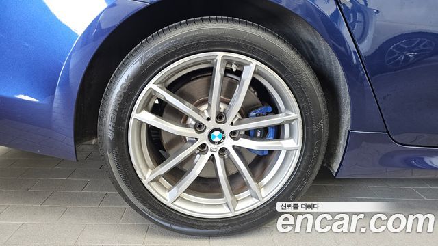 BMW 5-Series 530i M Sport Package Plus