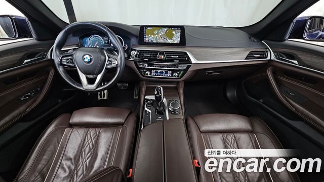 BMW 5-Series 530i M Sport Package Plus