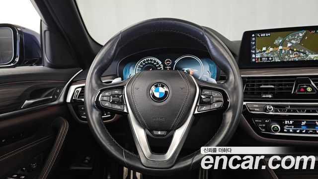 BMW 5-Series 530i M Sport Package Plus