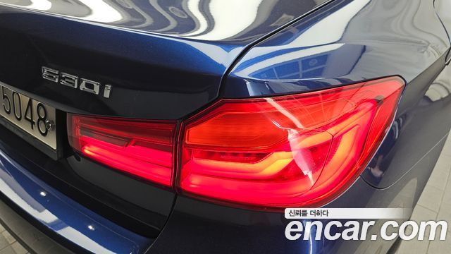 BMW 5-Series 530i M Sport Package Plus